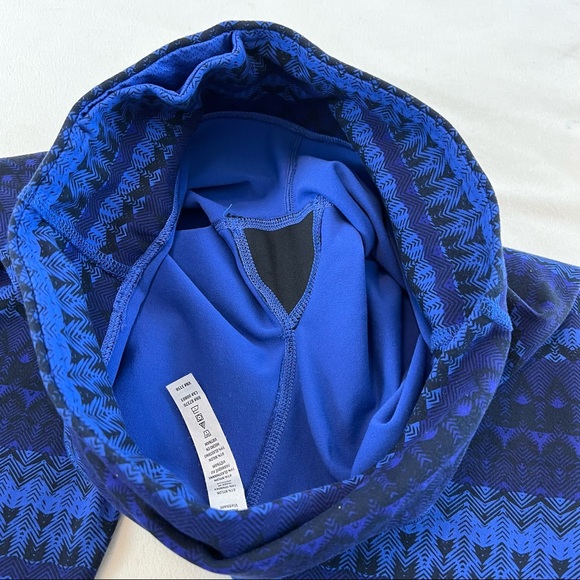 Alo Yoga Airbrush Blue Capri Leggings Size S - Picture 7 of 8